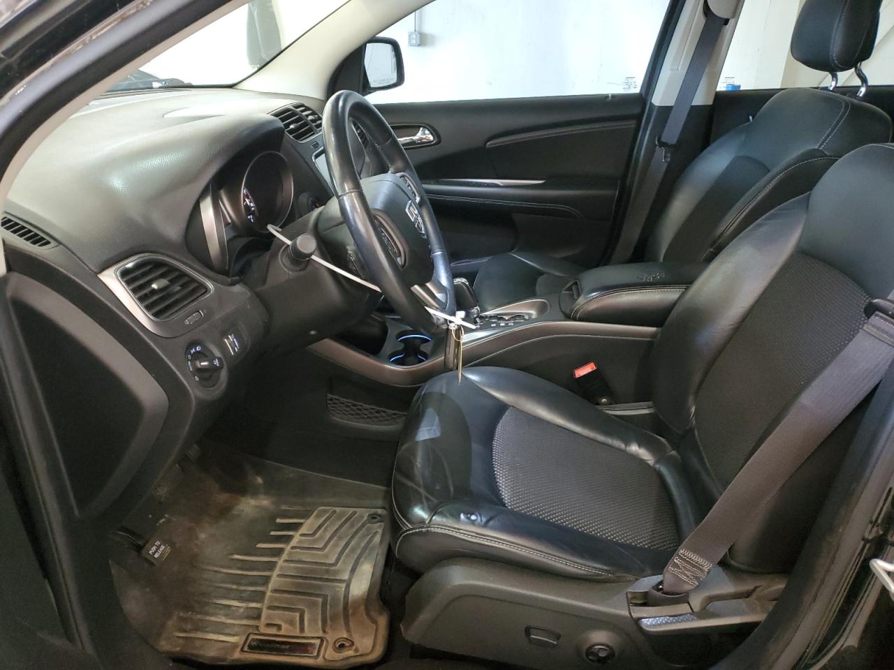 Dodge Journey Crossroad Image 12