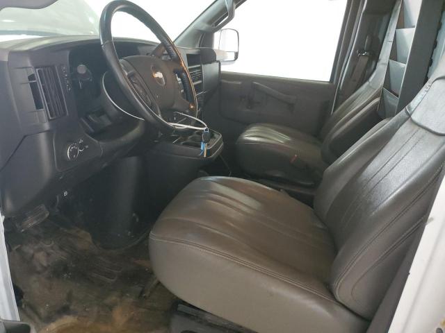 Chevrolet Express Image 3