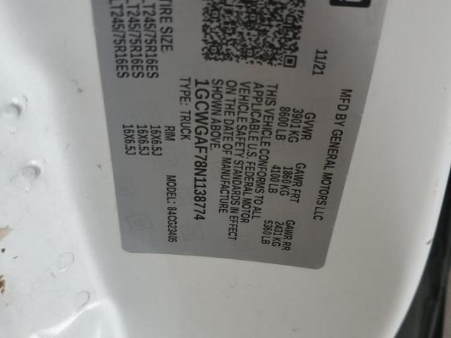 Chevrolet Express Image 8