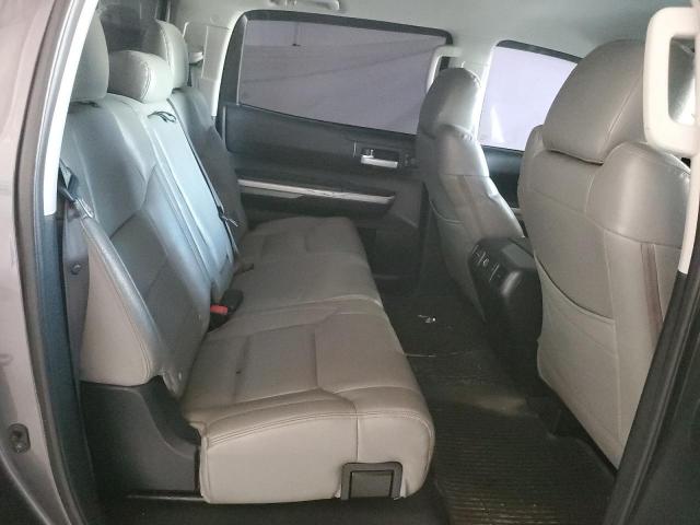 Toyota Tundra Crewmax Sr5 Image 12