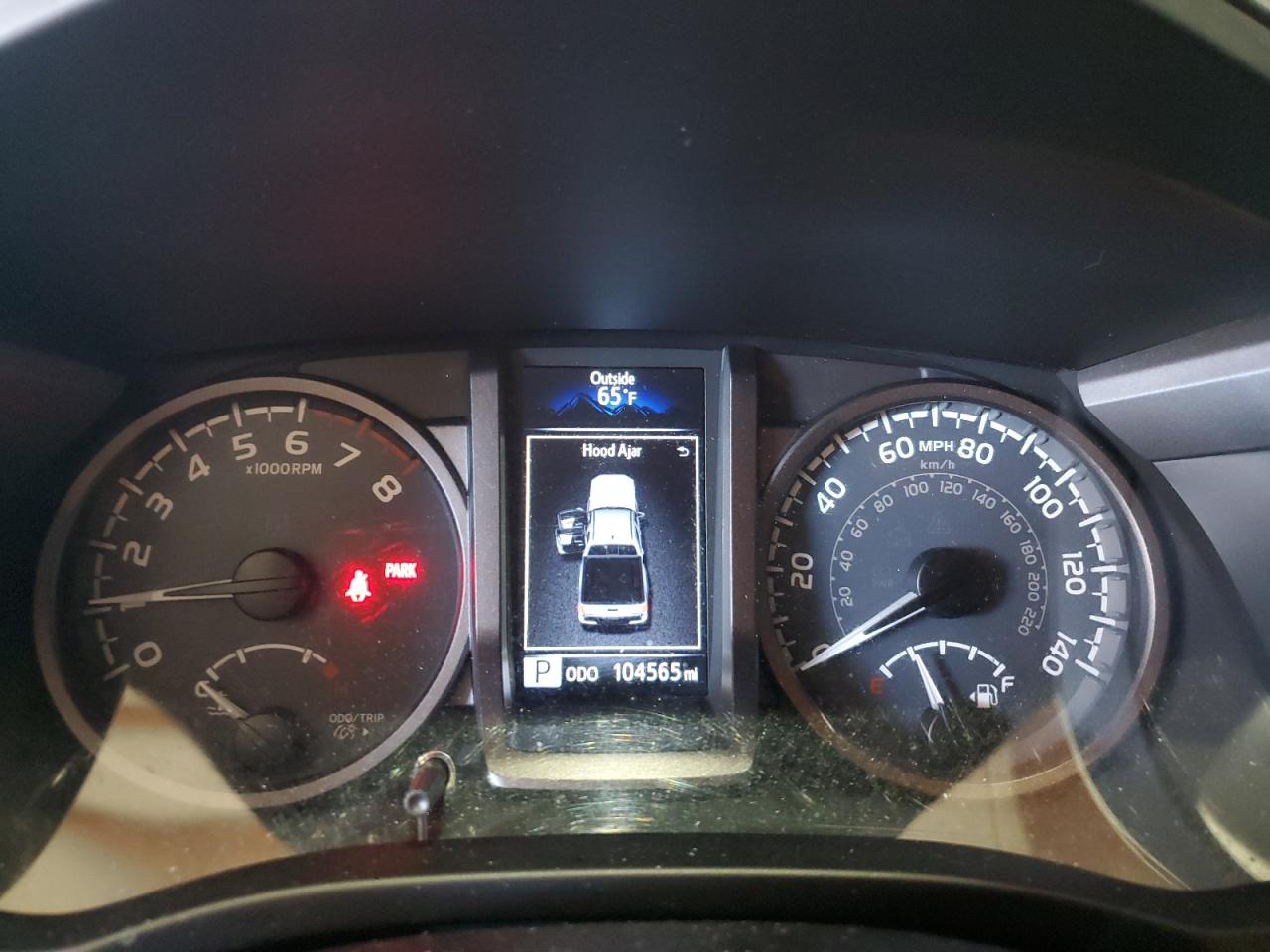 Toyota Tacoma Double Cab Image 2