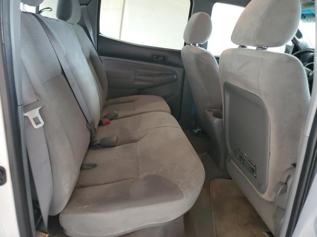 Toyota Tacoma Double Cab Prerunner Image 9