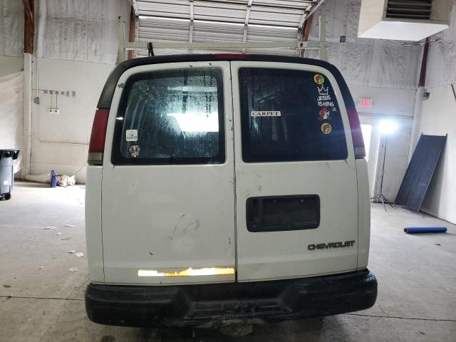 Chevrolet Express Image 8