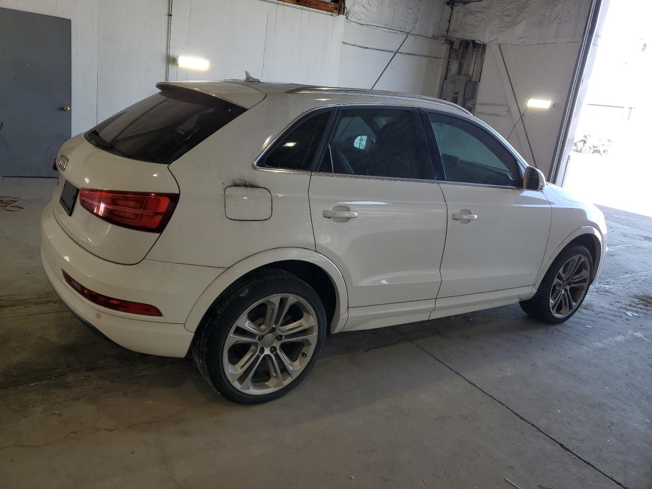 Audi Q3 Premium Plus Image 3