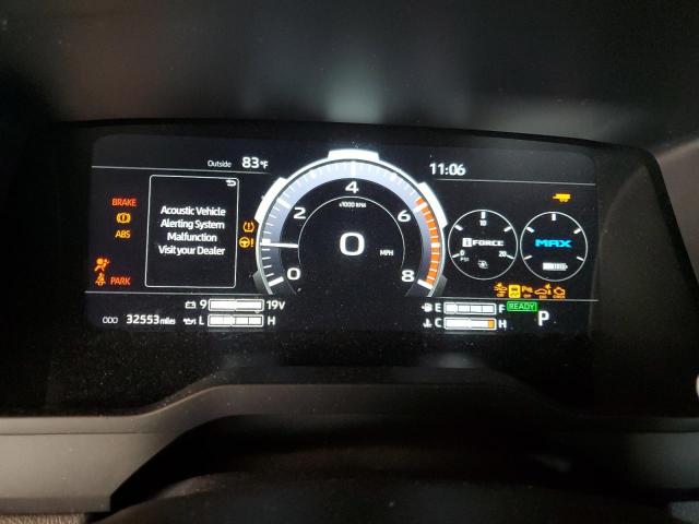 Toyota Tundra Crewmax Limited Image 8