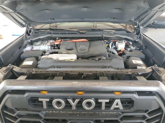 Toyota Tundra Crewmax Limited Image 11