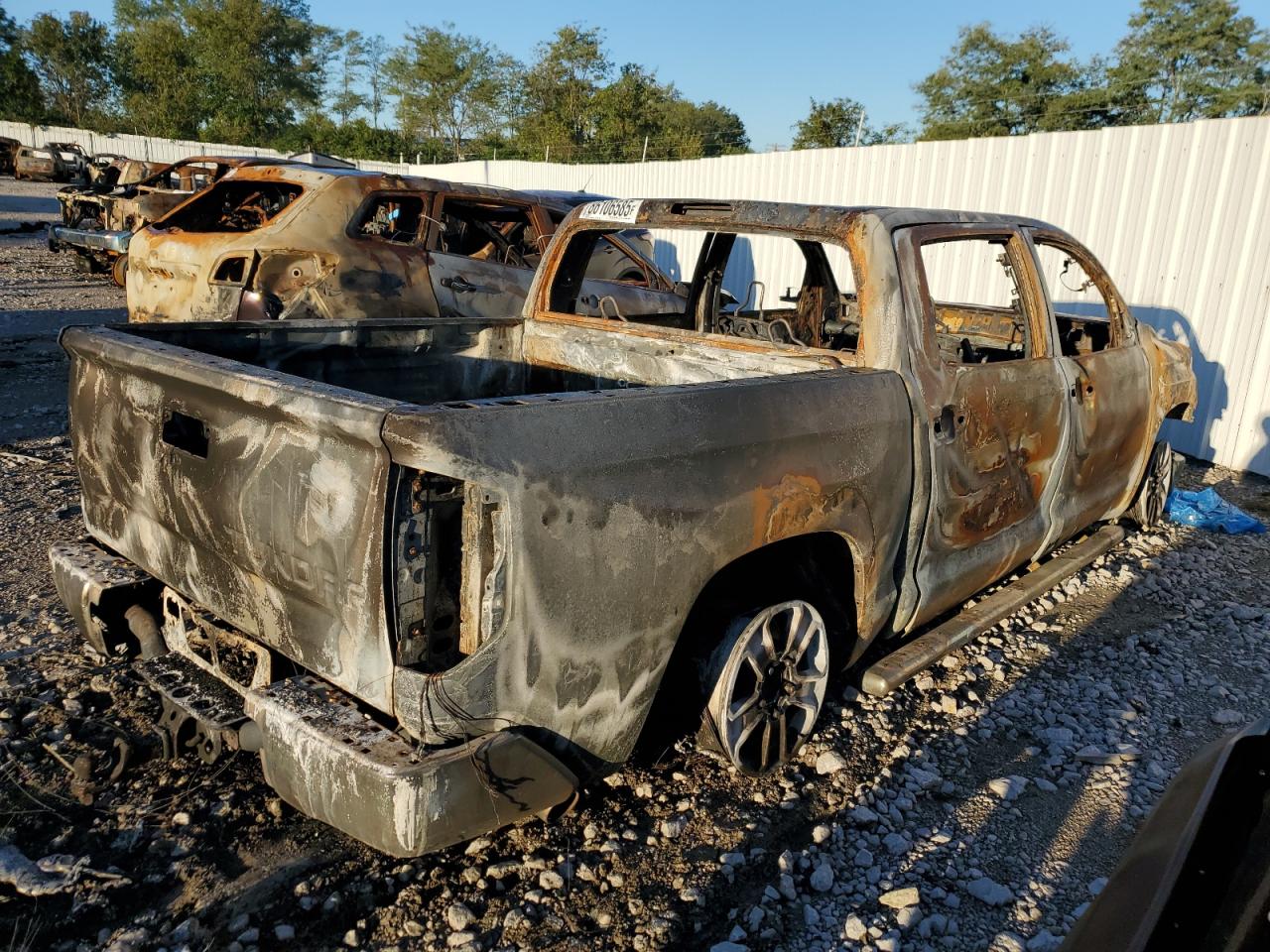 Toyota Tundra Crewmax Sr5 Image 10