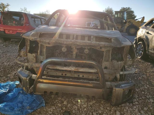 Toyota Tundra Crewmax Sr5 Image 6