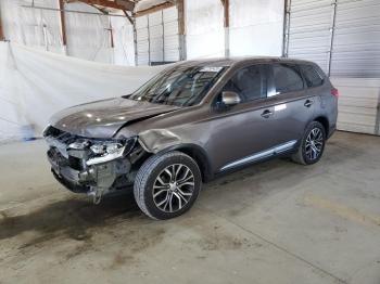  Salvage Mitsubishi Outlander