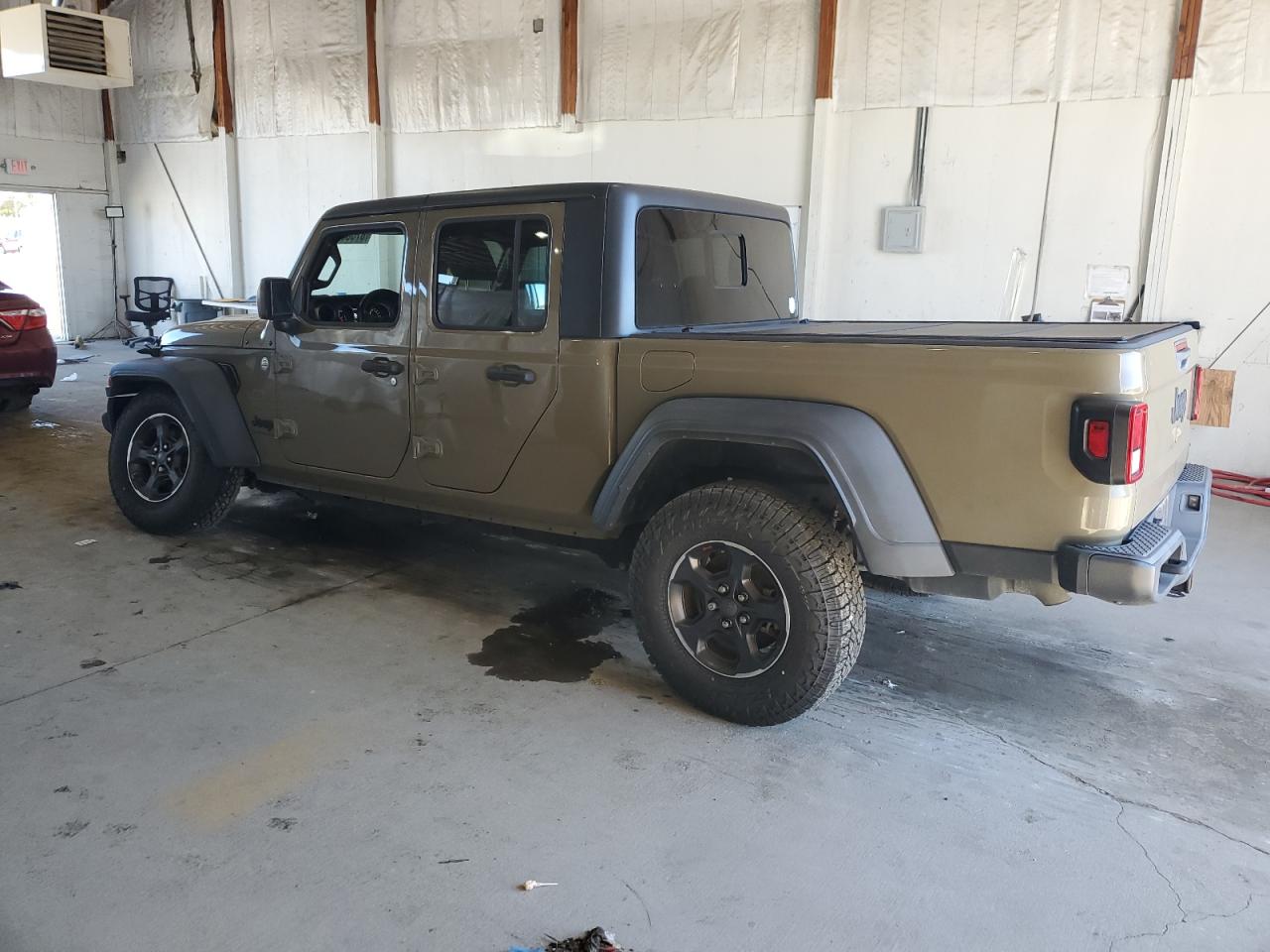 Jeep Gladiator Sport Image 6