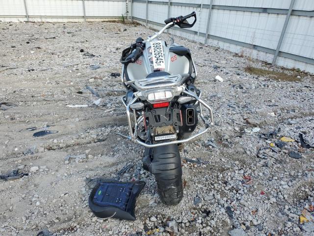 BMW R-series Gs Adventure Image 4