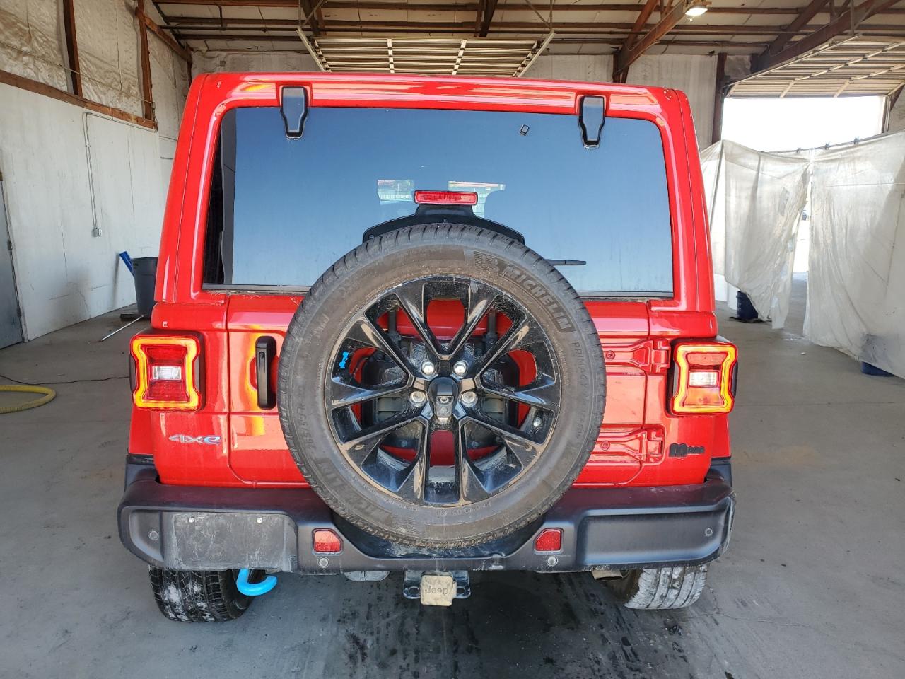 Jeep Wrangler Sahara 4xe Image 2