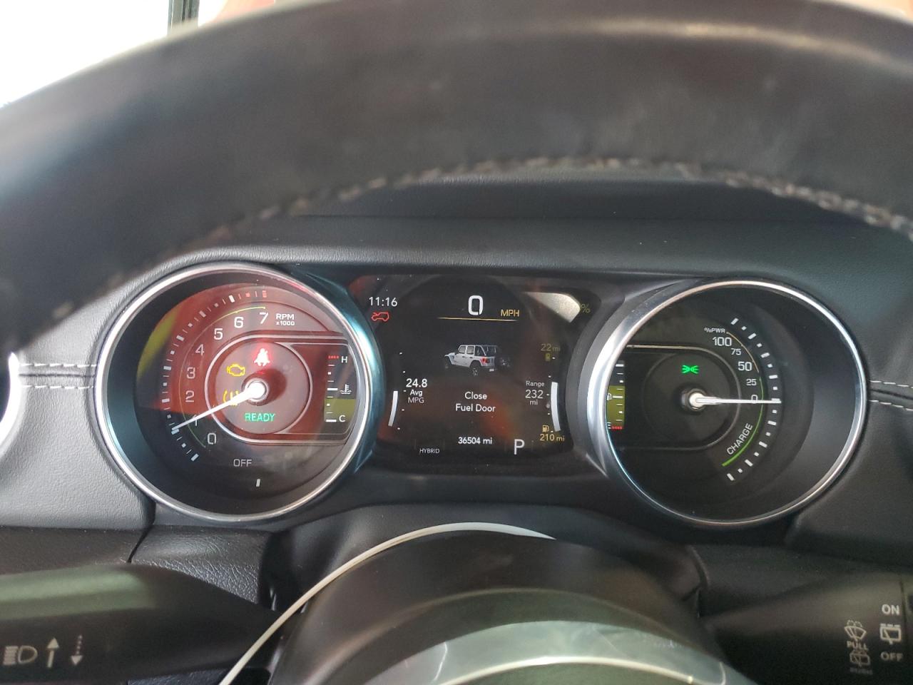 Jeep Wrangler Sahara 4xe Image 7