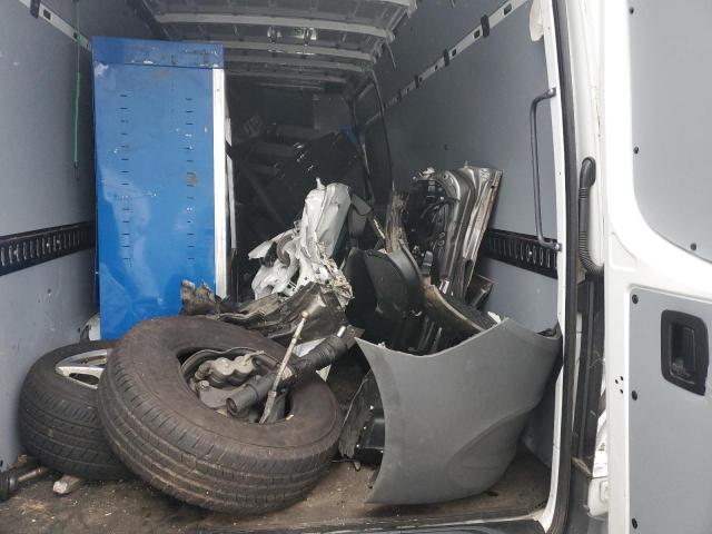Mercedes-Benz Sprinter 2500 Image 7