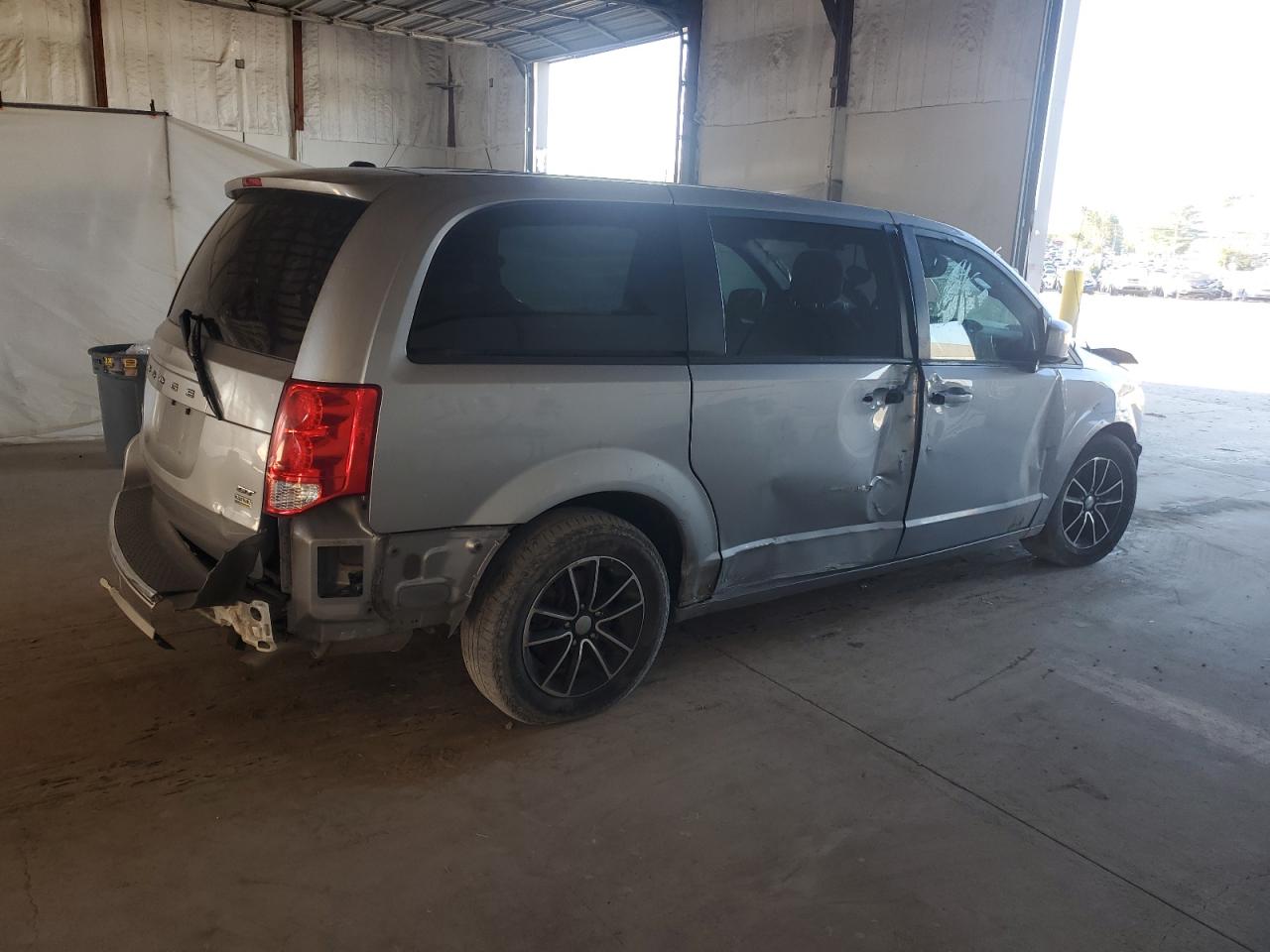 Dodge Caravan Gt Image 6