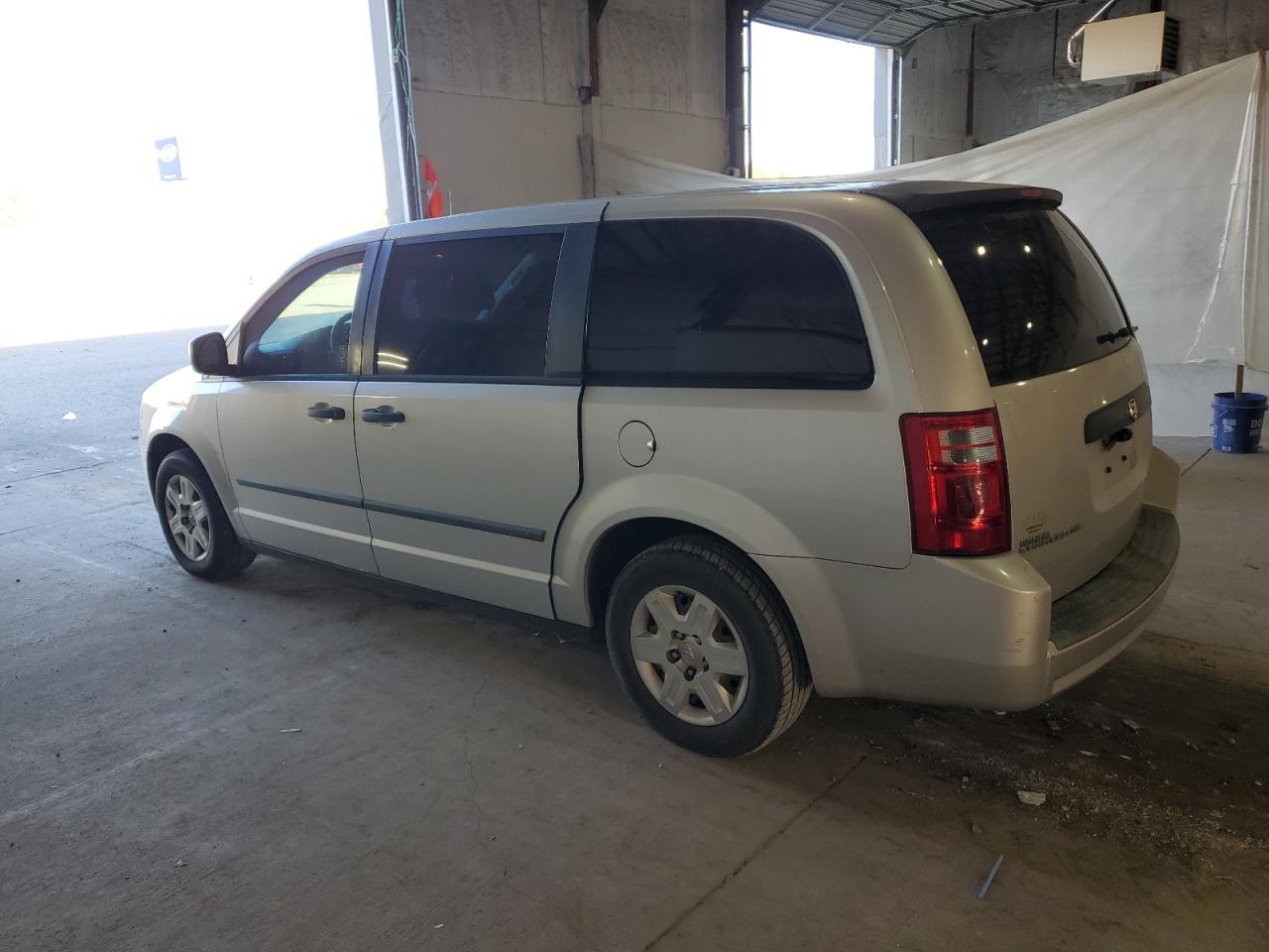 Dodge Caravan Se Image 2