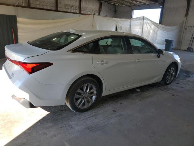 Toyota Avalon Xle Image 9