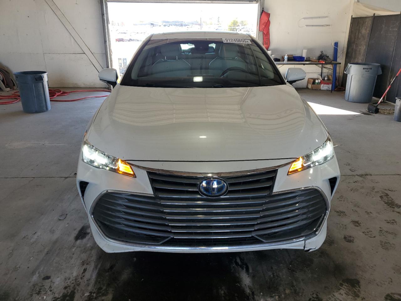 Toyota Avalon Xle Image 10