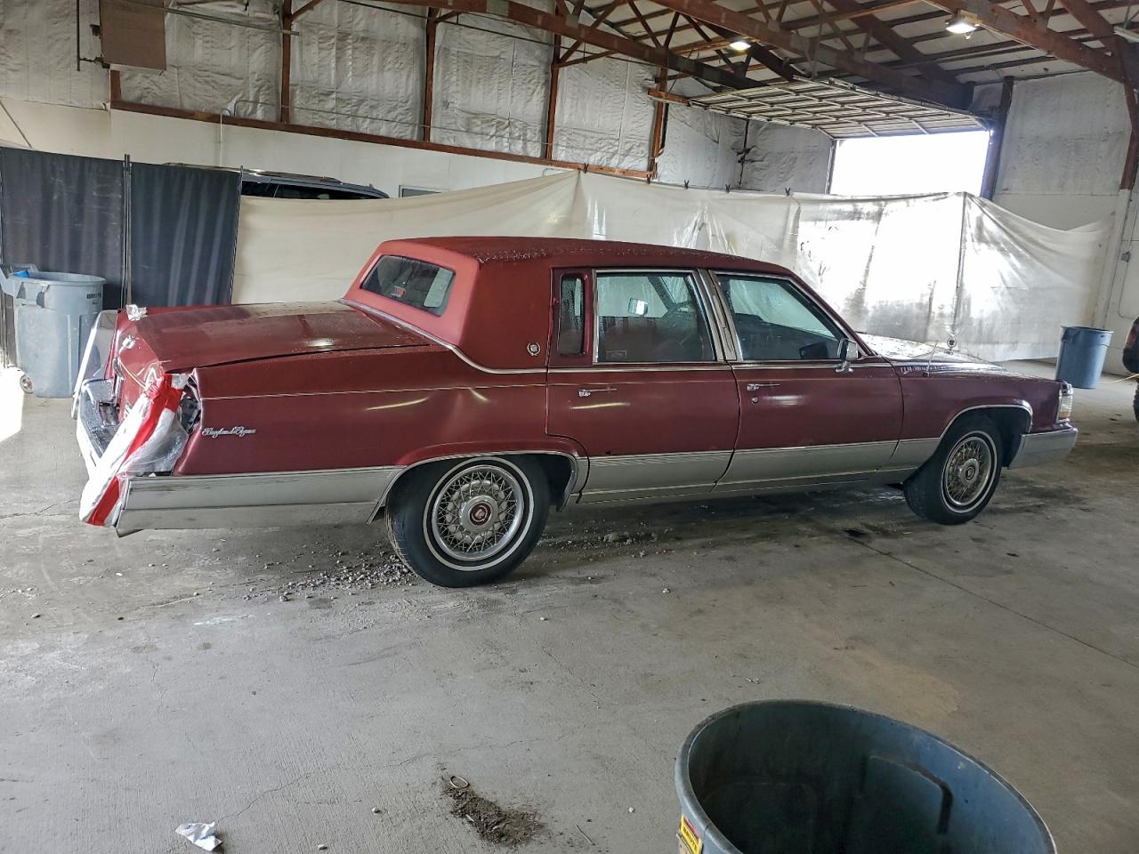 Cadillac Brougham Image 4