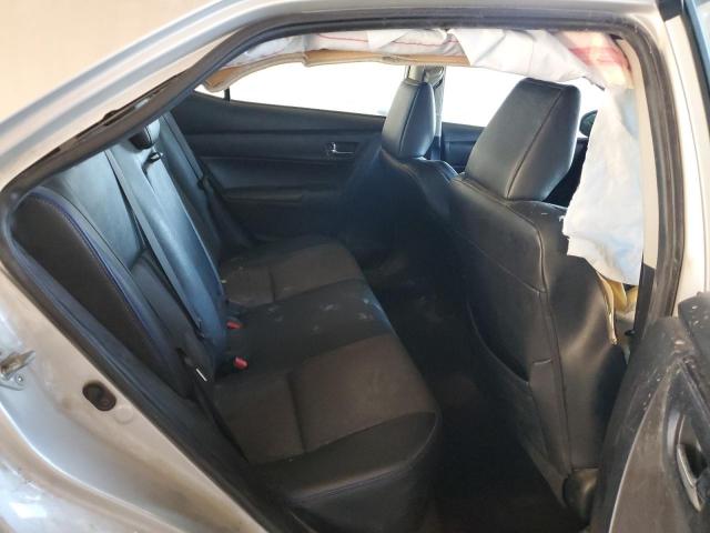 Toyota Corolla L Image 8