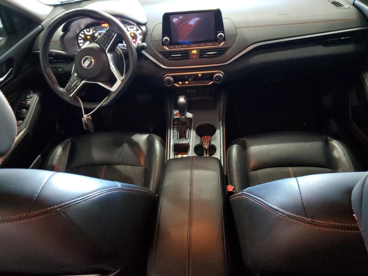 Nissan Altima Sr Image 11