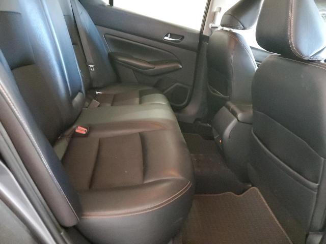 Nissan Altima Sr Image 10