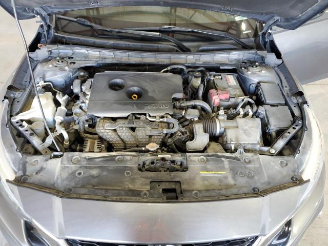 Nissan Altima Sr Image 9