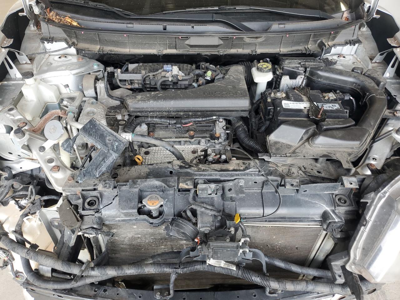 Nissan Rogue S Image 12