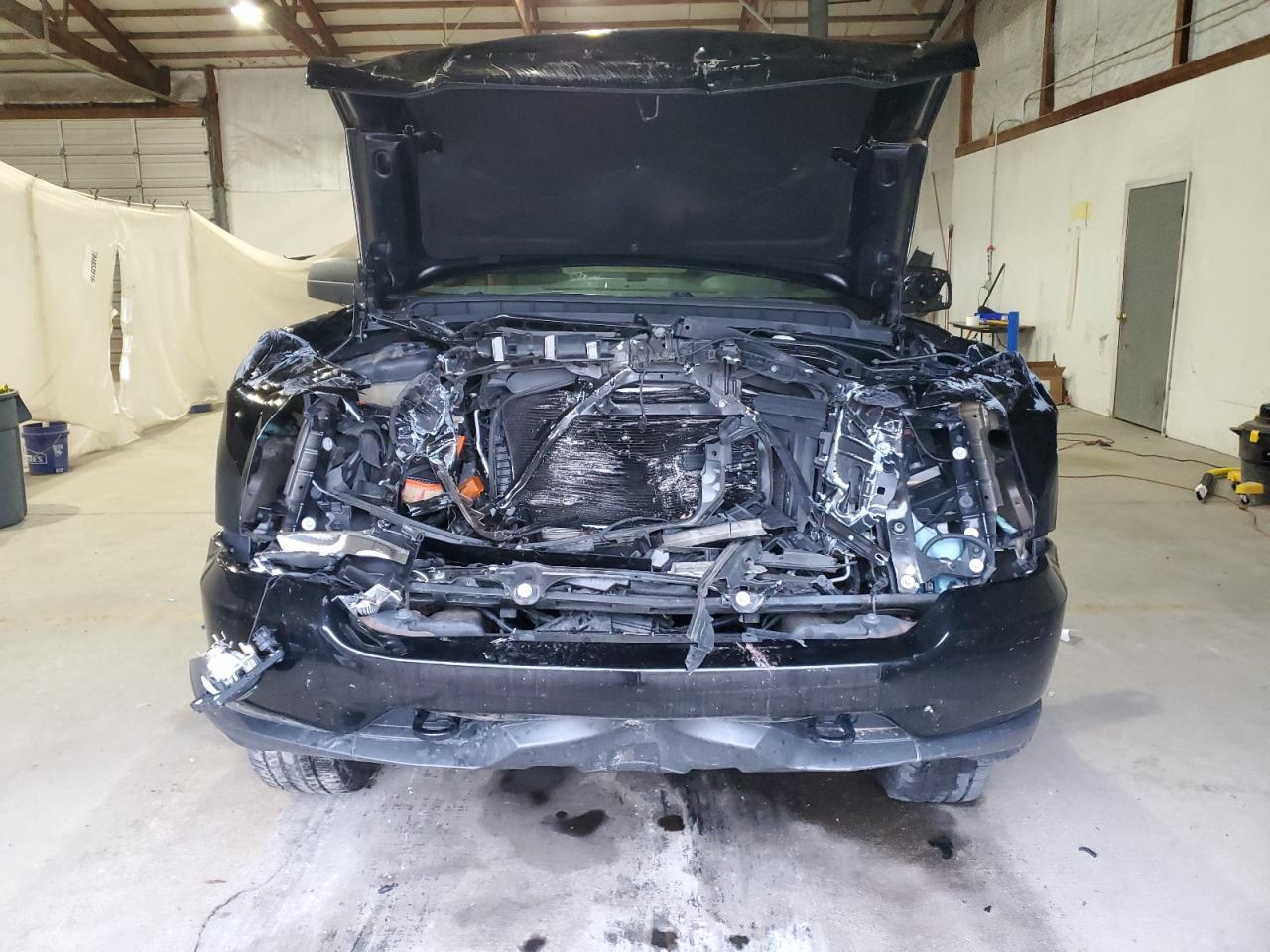 Chevrolet Silverado K1500 Custom Image 5