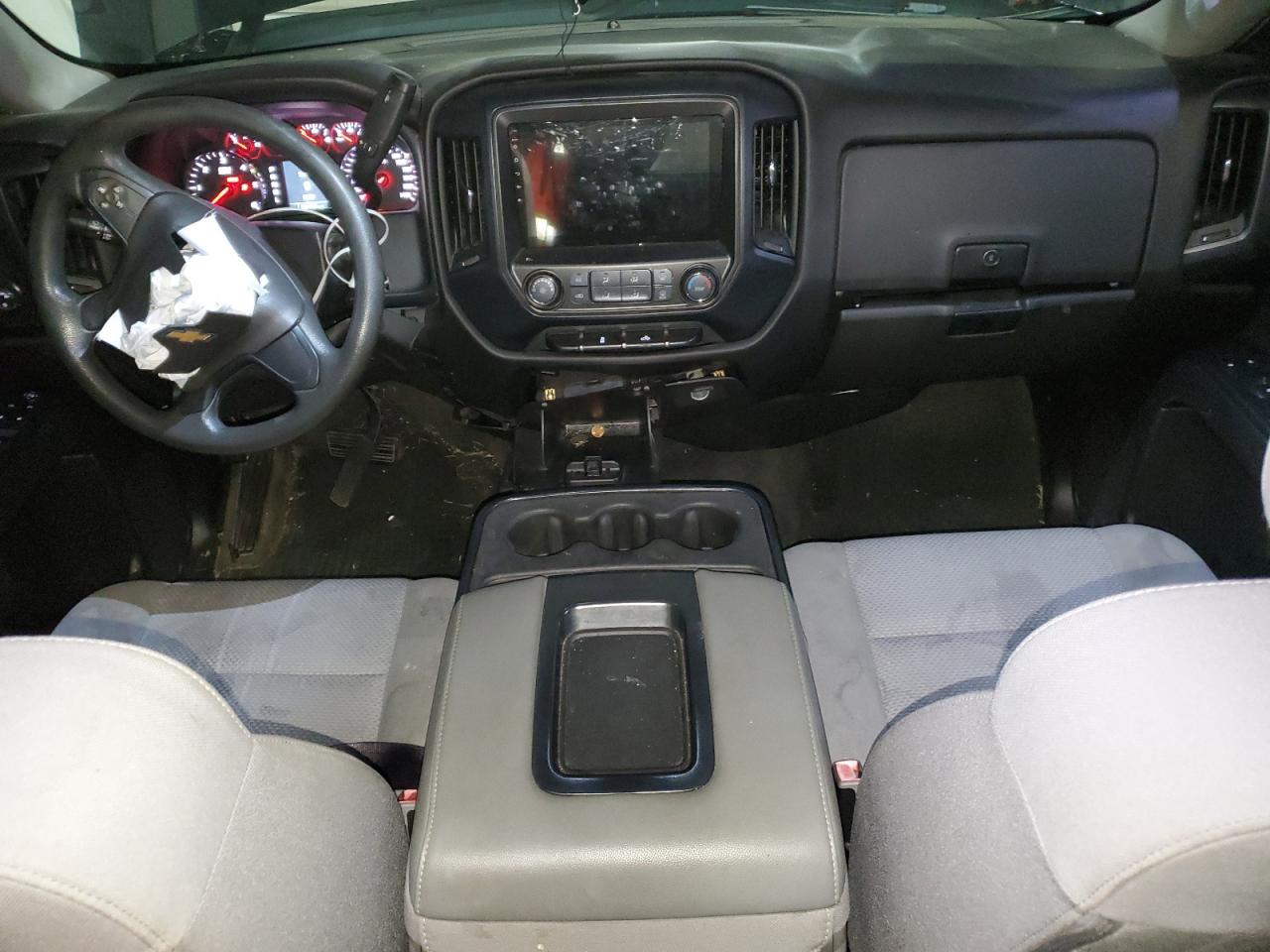 Chevrolet Silverado K1500 Custom Image 11