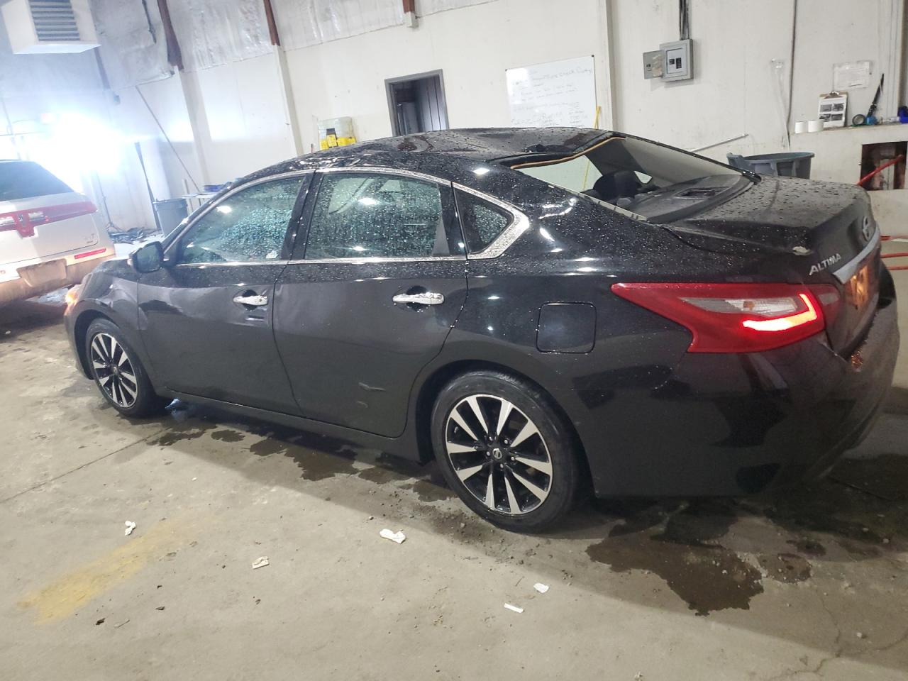 Nissan Altima 2.5 Image 3