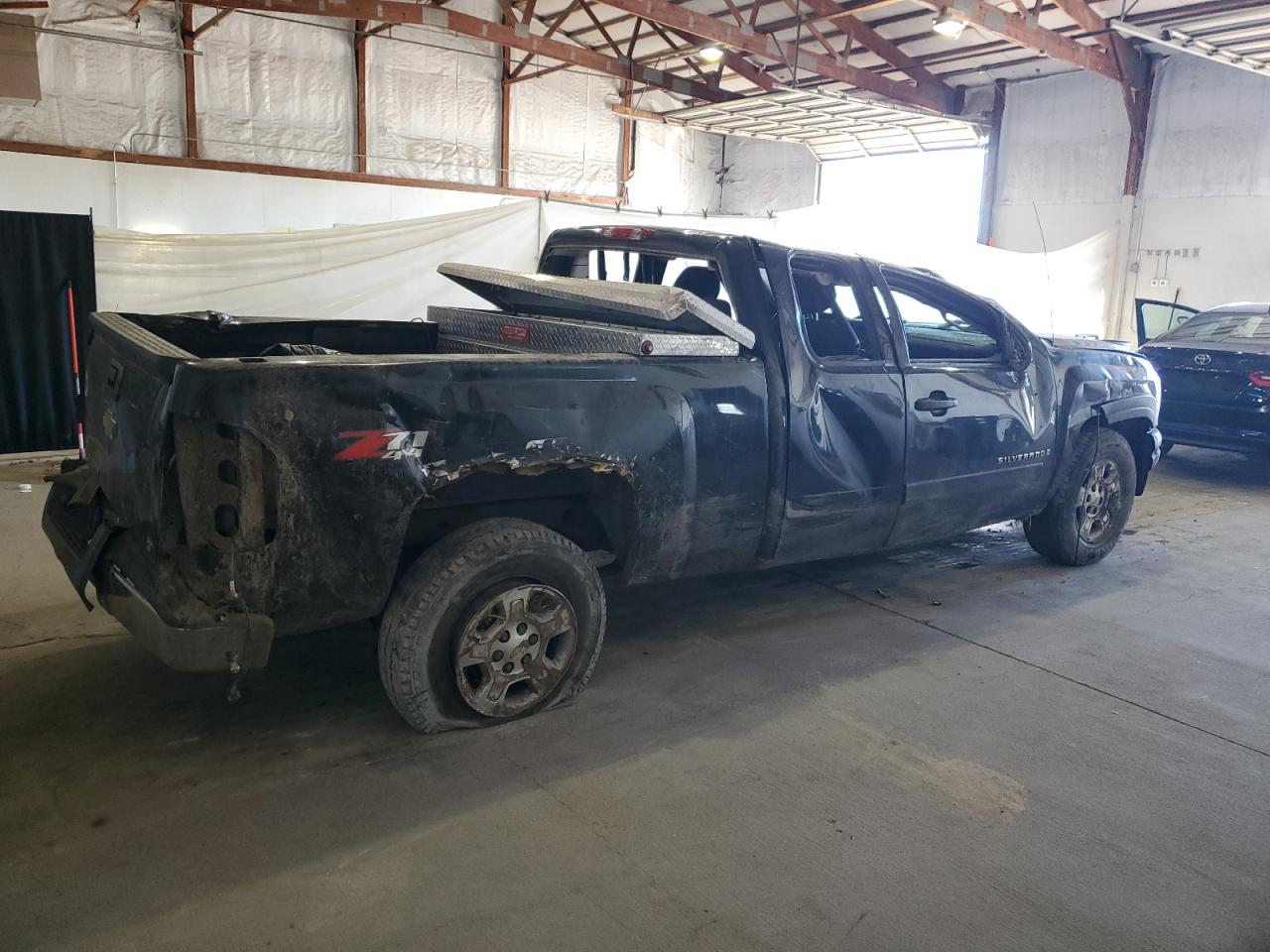 Chevrolet Silverado K1500 Image 12