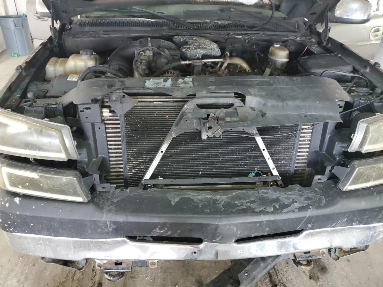 Chevrolet Silverado K2500 Heavy Duty Image 7