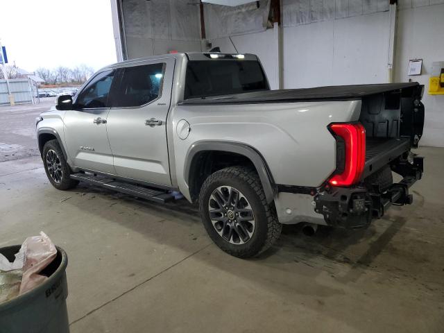 Toyota Tundra Crewmax Limited Image 9