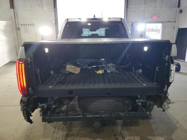 Toyota Tundra Crewmax Limited Image 6