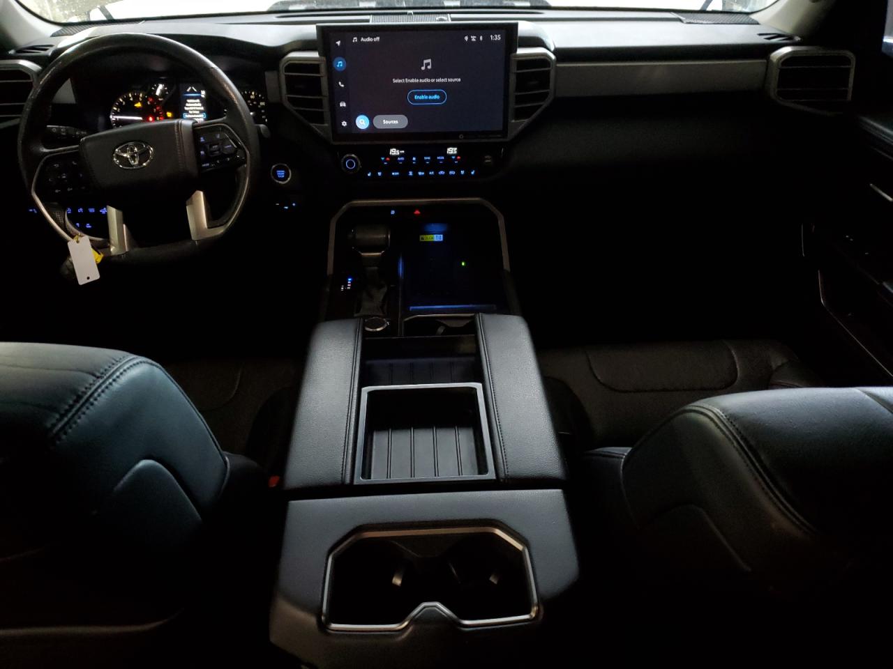 Toyota Tundra Crewmax Limited Image 4