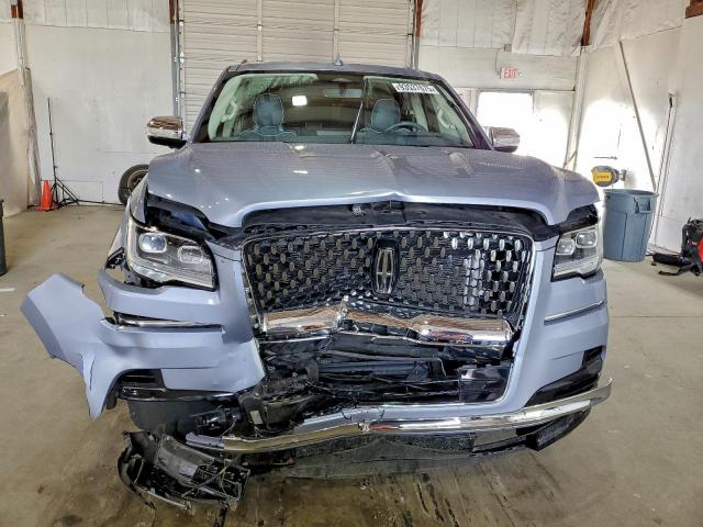 Lincoln Navigator L Black Label Image 2