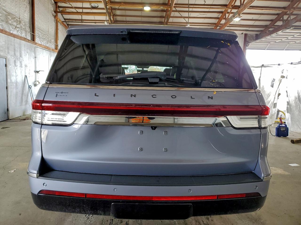 Lincoln Navigator L Black Label Image 5