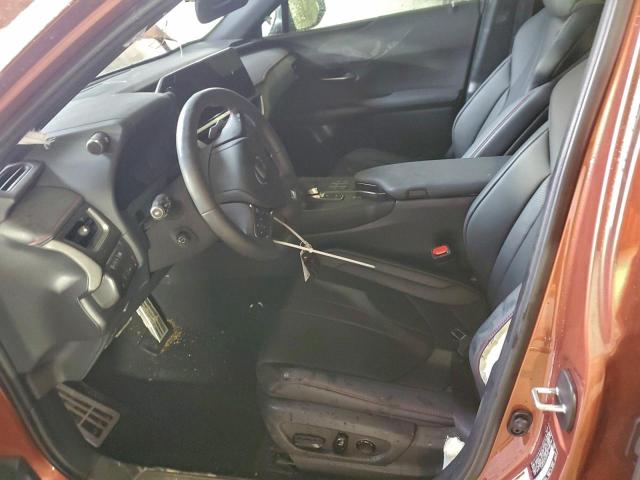 Lexus Ux 300h Base Image 9