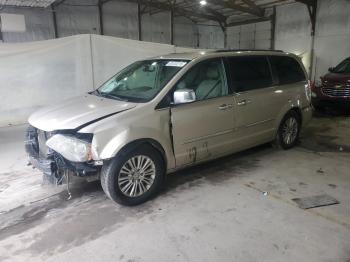  Salvage Chrysler Minivan