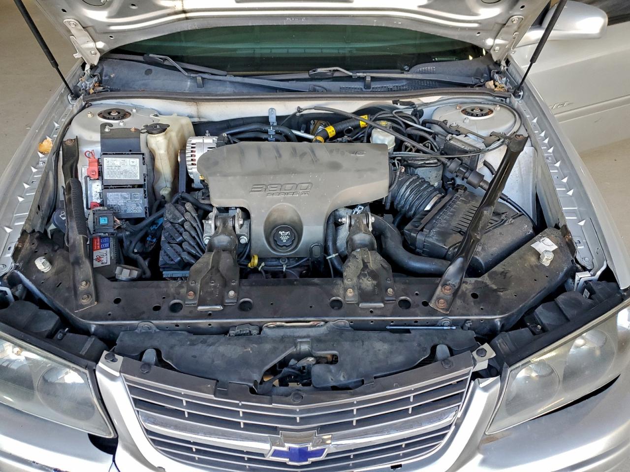 Chevrolet Impala Ls Image 5