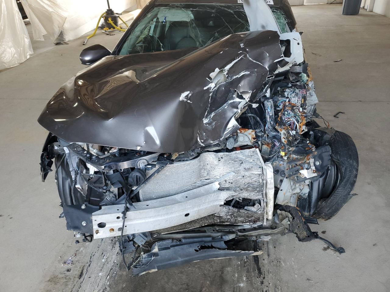 Toyota Camry Se Image 8