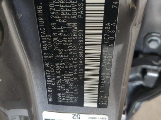 Toyota Camry Se Image 12