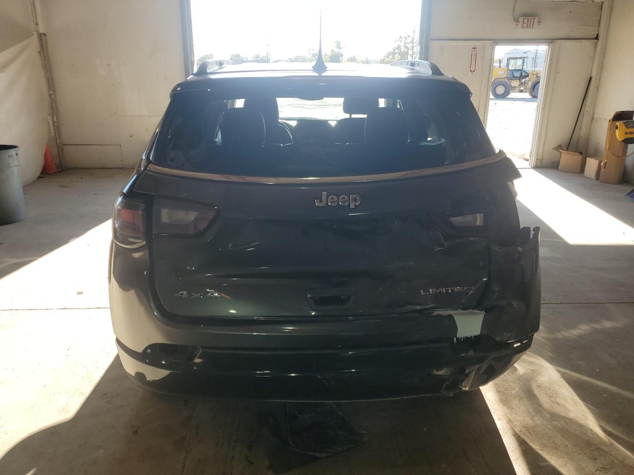 Jeep Compass Limited Image 9