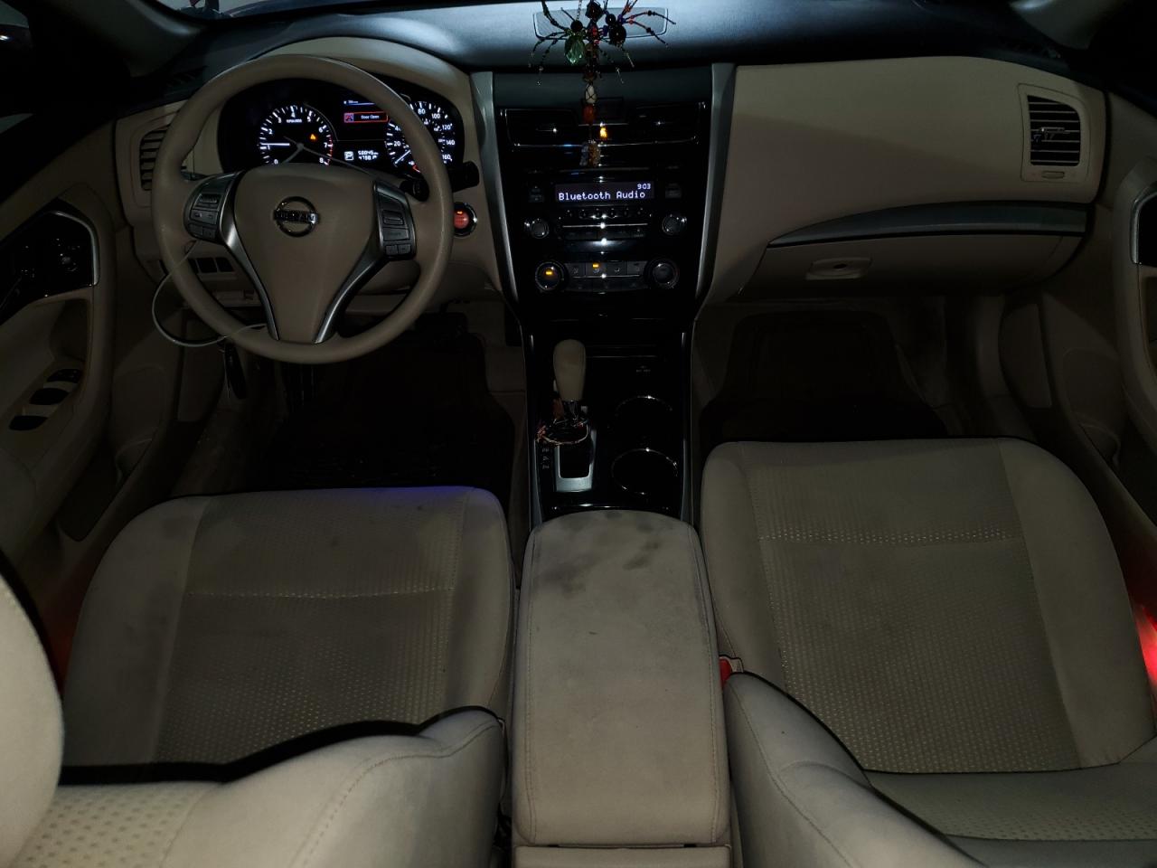 Nissan Altima 2.5 Image 7