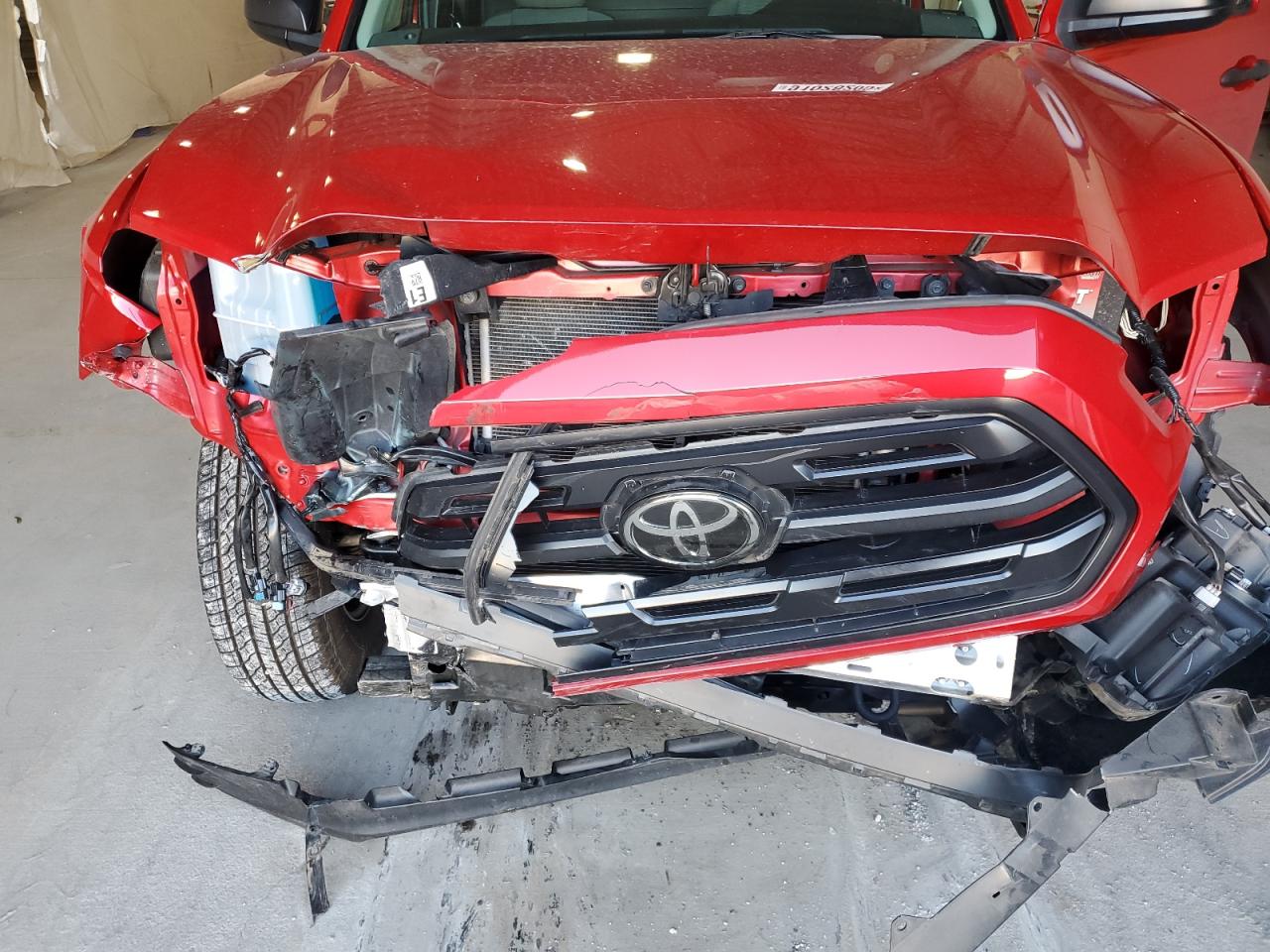 Toyota Tacoma Access Cab Image 6