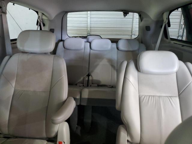 Chrysler Minivan Limited Image 10