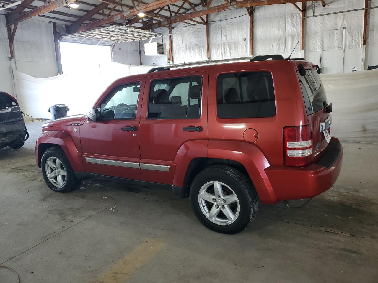 Jeep Liberty Limited Image 2