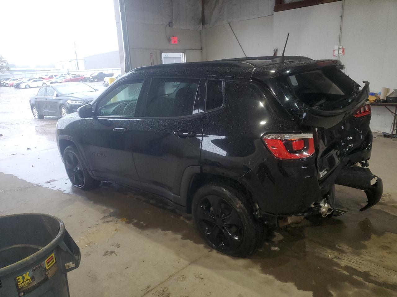 Jeep Compass Latitude Image 2