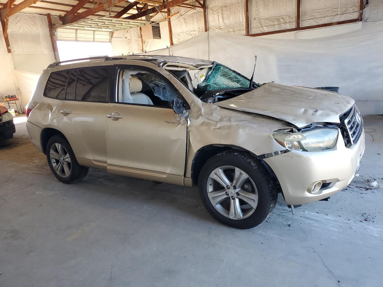 Toyota Highlander Sport Image 4